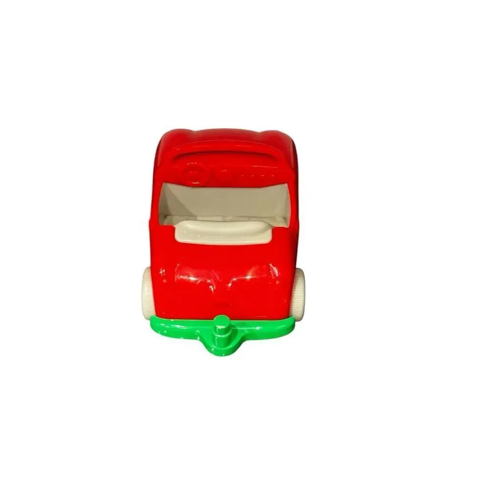 Cailou PBS Kids Famosa Red Pull Back & Race Car